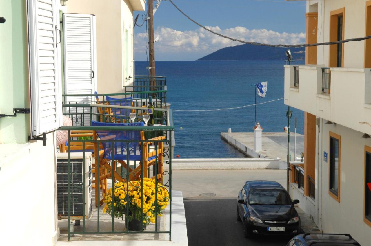 Alexis Studios And Apartments Agia Efimia Exterior foto